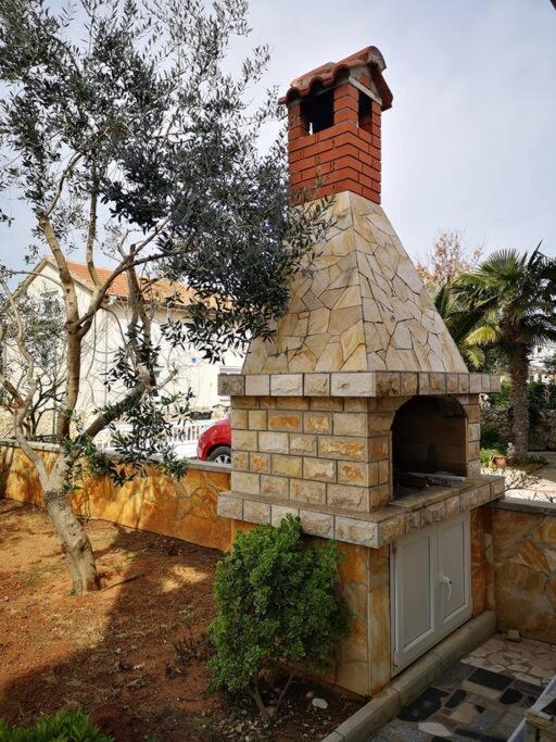 Easy Summer *** Vir Exterior foto